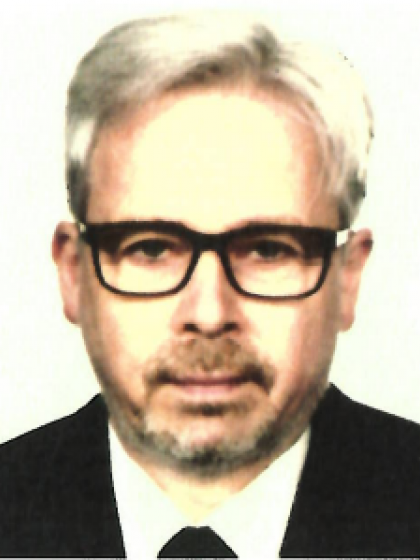 Lutz Wenzel